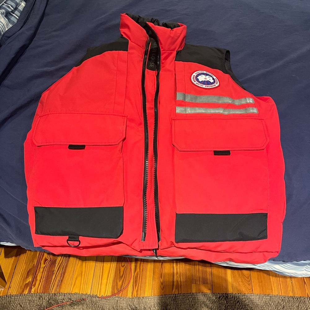 Canada Goose Red and Black Snow Mantra Vest (w/ Garment Bag)